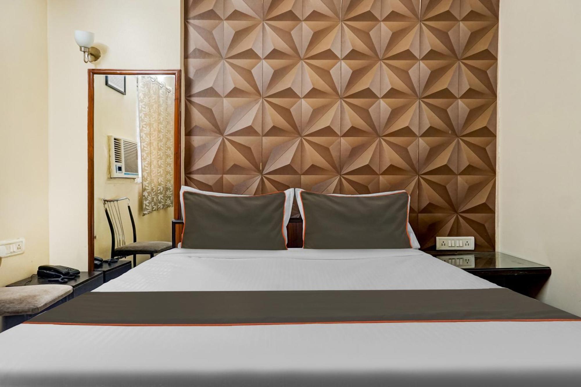 Hotel Galaxy Residency Kalyani Nagar Пюн Екстериор снимка